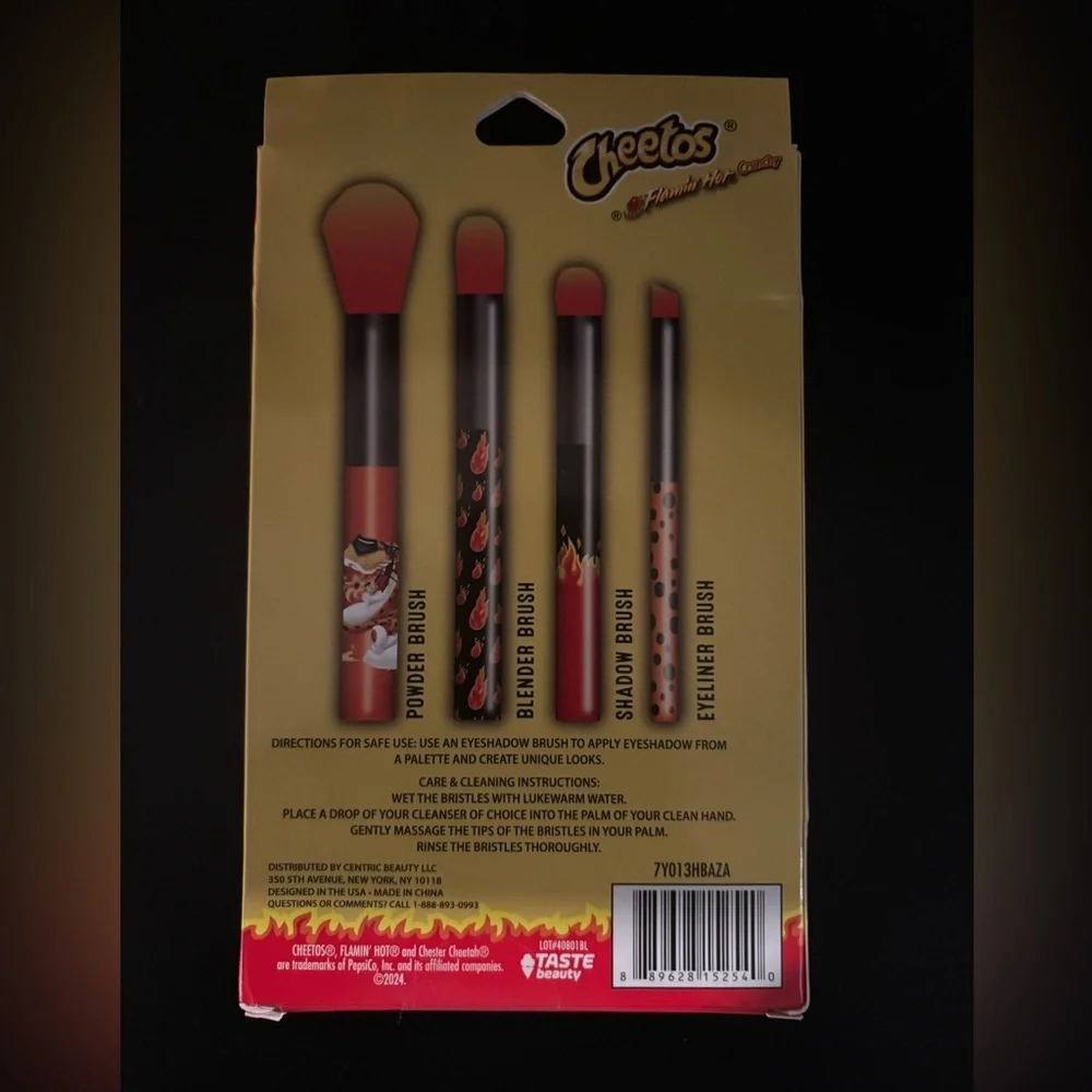 Cheetos Flamin Hot Crunchy‎ Cosmetic Makeup Brush Set 4 Piece